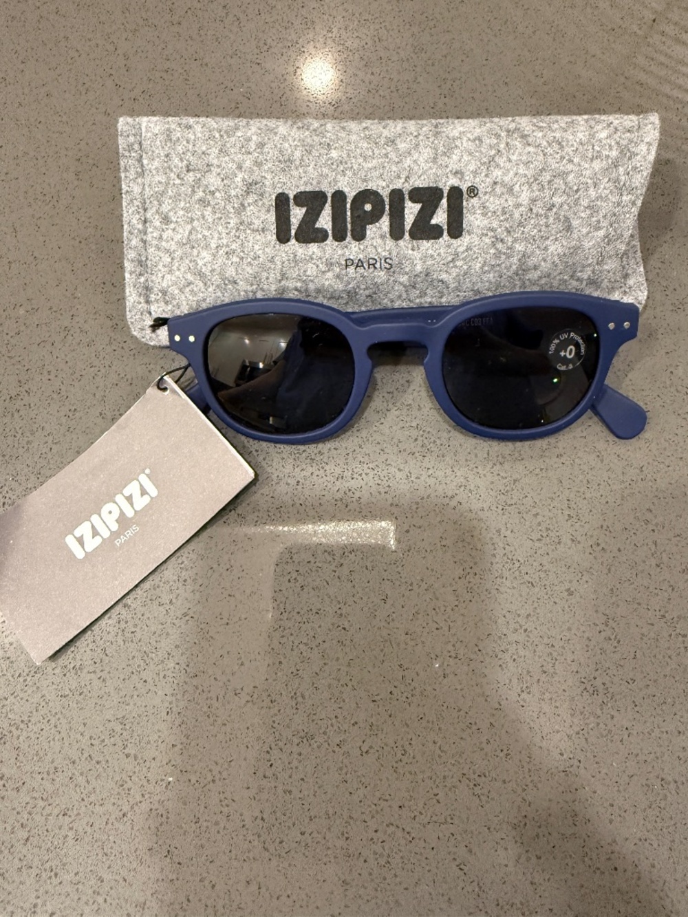 Izipizi #C navy blue glasses (NWT)
